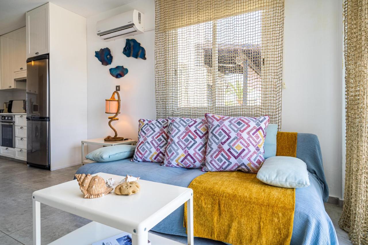 Seawaves 1- Bedroom Apartment Near Meneou Beach Larnaca Eksteriør billede